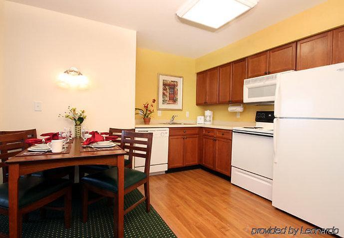 Residence Inn Des Moines West At Jordan Creek Town Center West Des Moines Oda fotoğraf