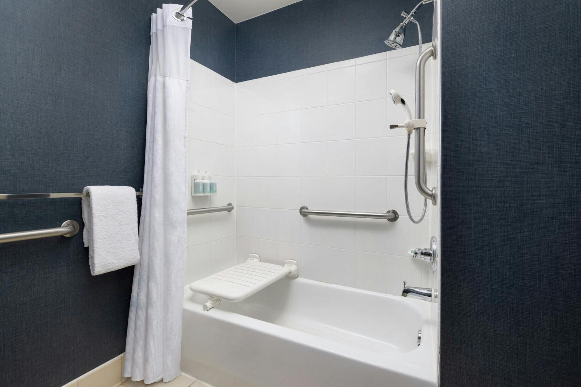 Residence Inn Des Moines West At Jordan Creek Town Center West Des Moines Dış mekan fotoğraf